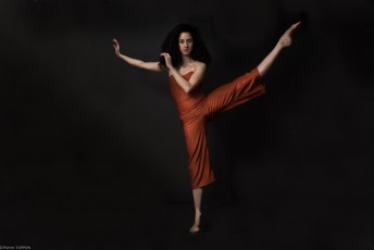 Dancer-Nandita-Shankardass-Photographer-Pierre-Tappon